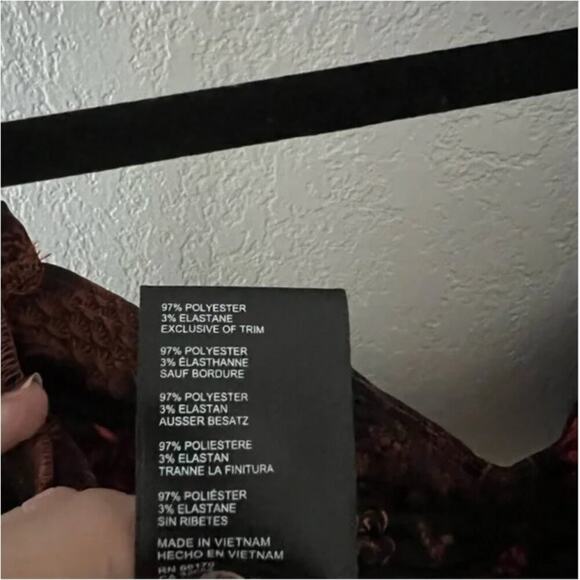 Urban Outfitters Black Printed Ruched Front Crop Top - Picture 6 of 7